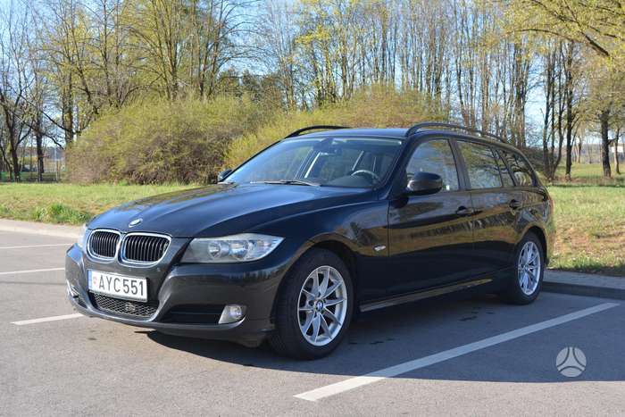 BMW 320, 2.0 l., wagon