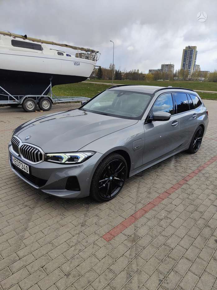 BMW 320, 2.0 l., Универсал