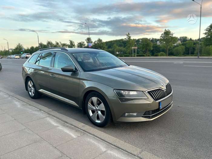 Skoda Superb, 2.0 l., universalas