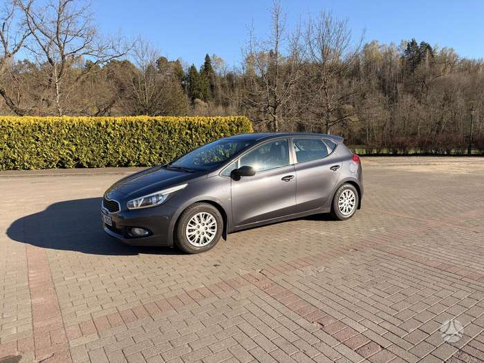 Kia Ceed, 1.6 l., Хэтчбек
