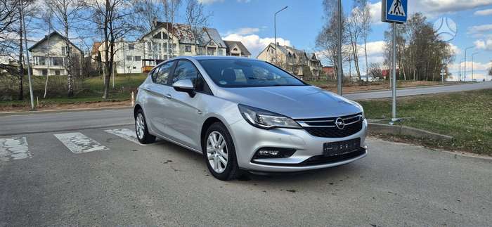 Opel Astra, 1.6 l., hatchback
