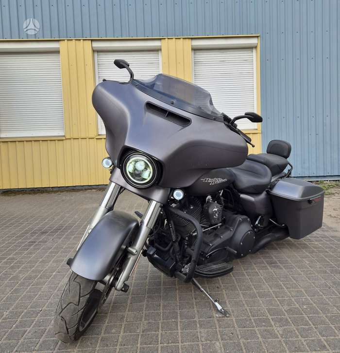 Harley-Davidson Street Glide FLHX 1700cc, choppers / cruisers / custom