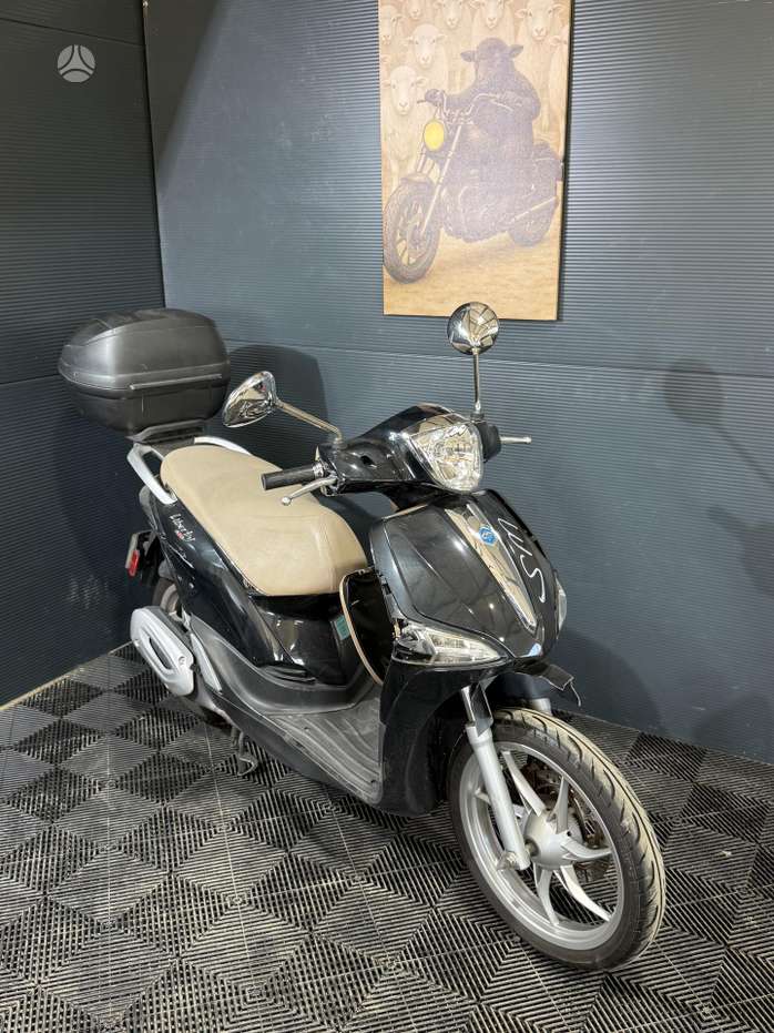 Piaggio Liberty 125cc, мотороллеры / мопеды
