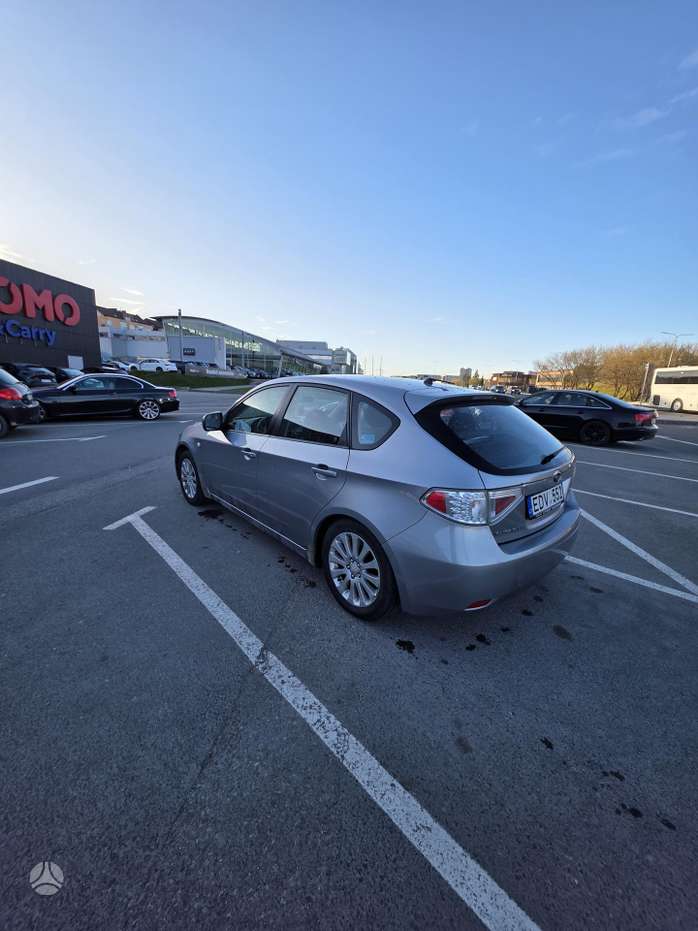 Subaru Impreza, 2.0 l., hatchback