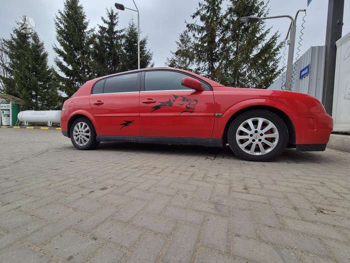 Opel Signum, 2.2 l., hatchback