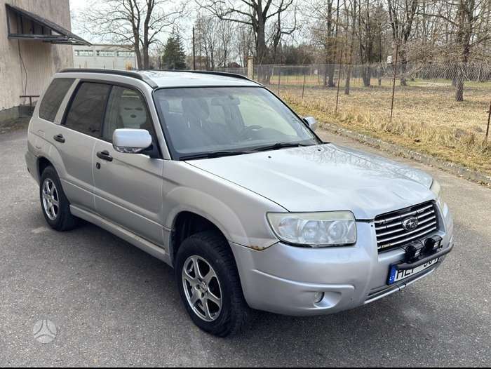 Subaru Forester, 2.0 l., Хэтчбек
