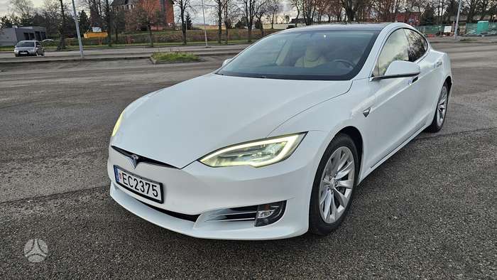 Tesla Model S, 90 кВт·ч, Седан