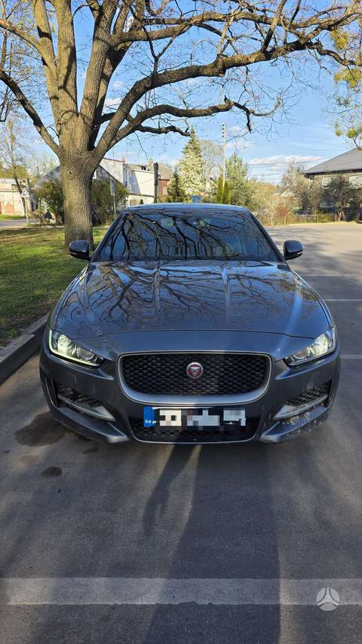 Jaguar XE, 2.0 l., Седан