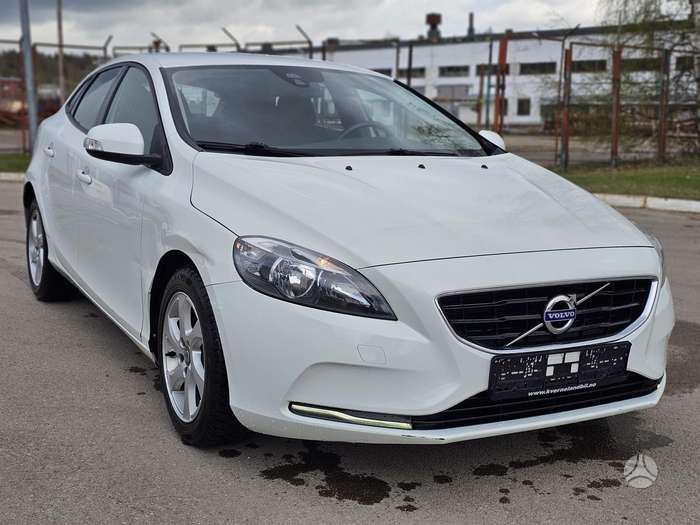 Volvo V40, 1.6 l., Хэтчбек