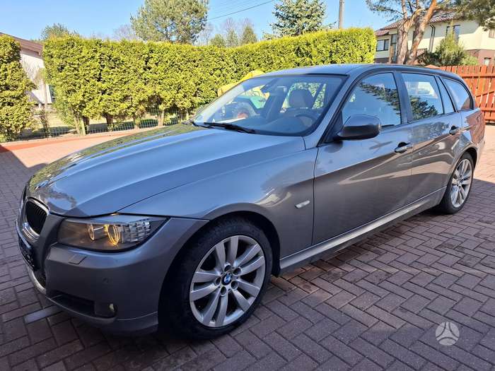 BMW 320, 2.0 l., universalas