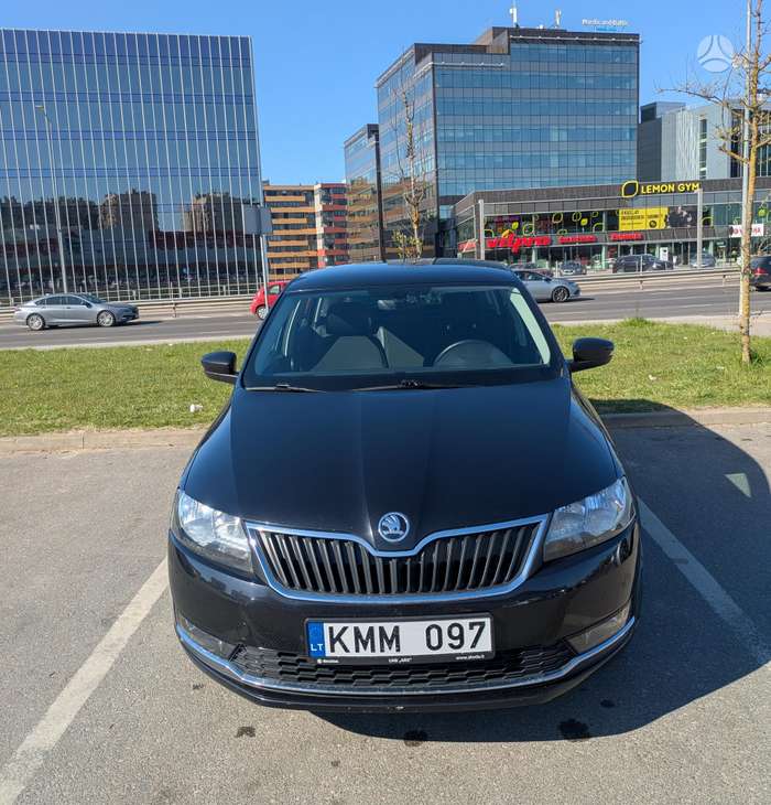 Skoda Rapid, 1.0 l., hatchback