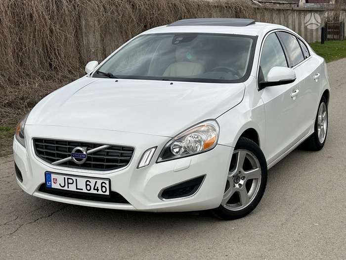 Volvo S60, 2.5 l., Седан