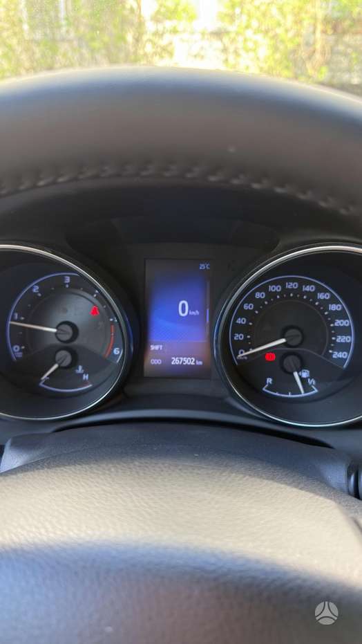 Toyota Auris, 1.4 l., hatchback