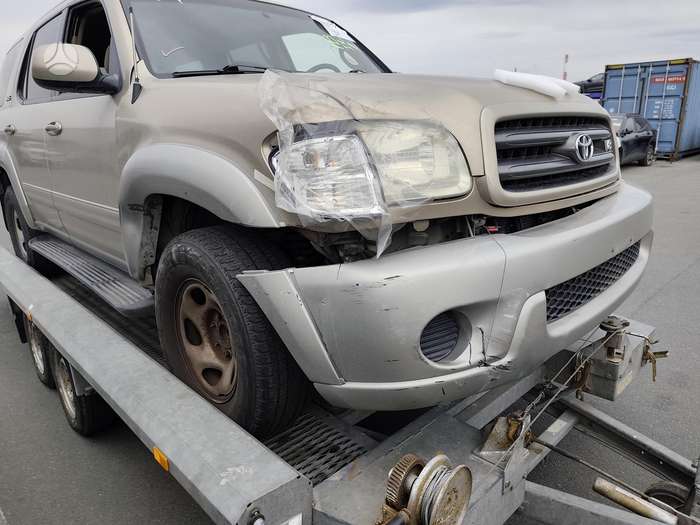Toyota Sequoia, 4.7 l., mpv / minivan