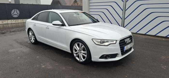 Audi A6, 3.0 l., saloon / sedan