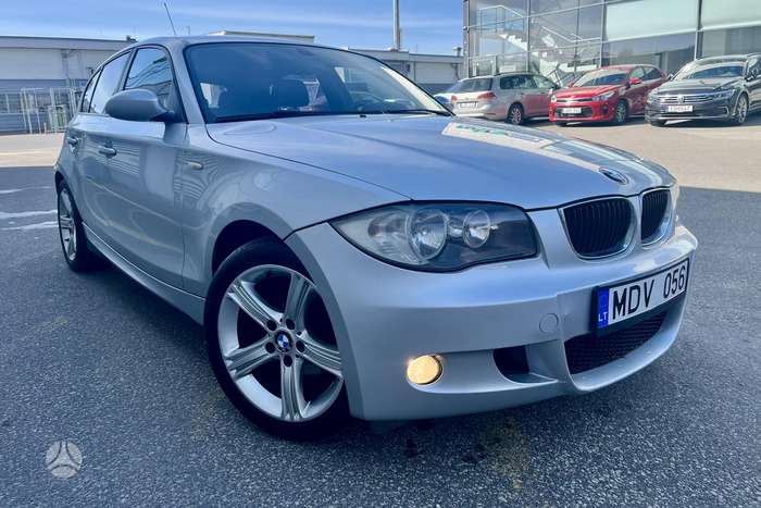 BMW 118, 2.0 l., hatchback