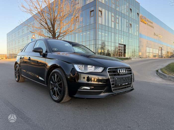 Audi A3, 1.6 l., hečbekas