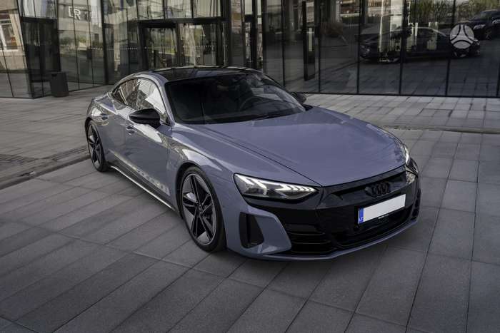 Audi e-tron GT, kupė (coupe)