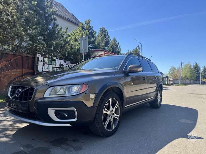 Volvo XC70, 2.0 l., Универсал