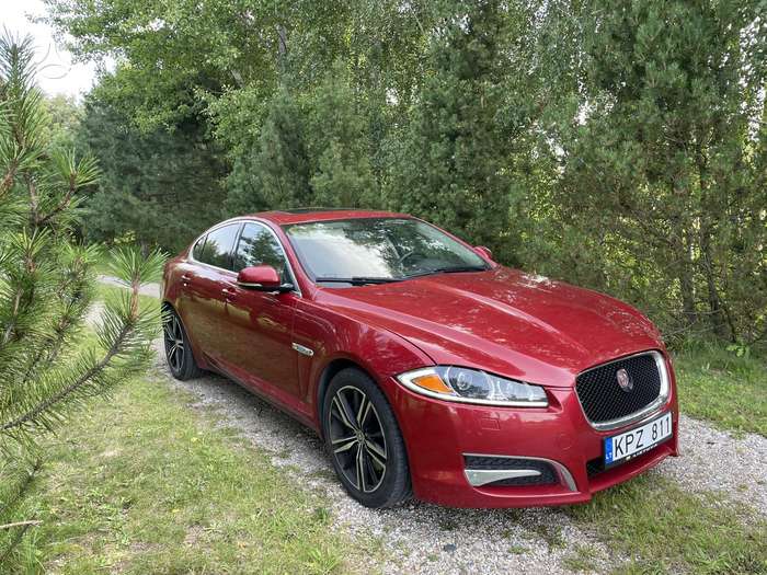 Jaguar XF, 2.0 l., Седан