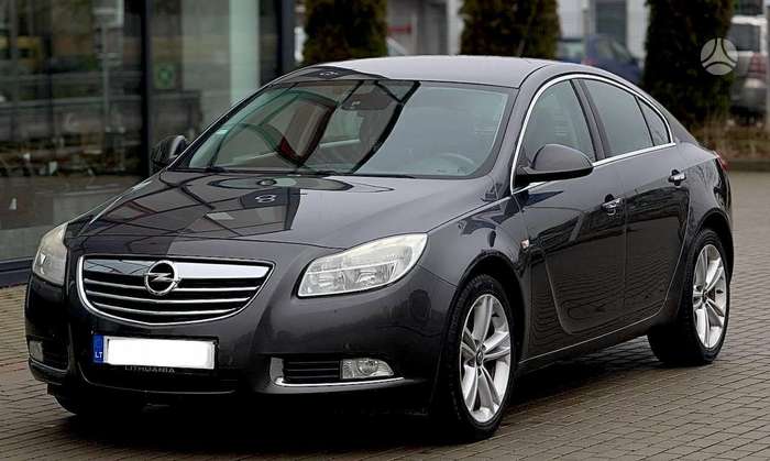 Opel Insignia, 2.0 l., hatchback