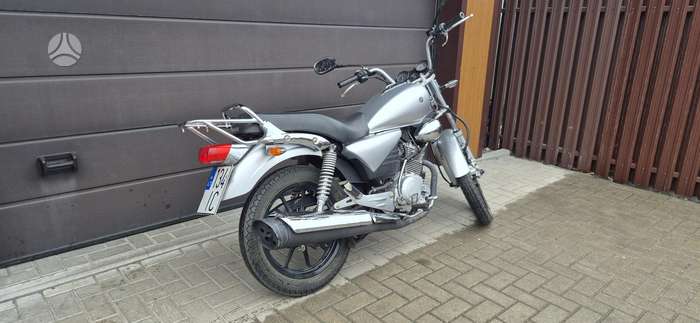 Yamaha YBR 124cc, choppers / cruisers / custom