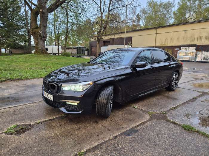 BMW 740, 3.0 l., Лимузин
