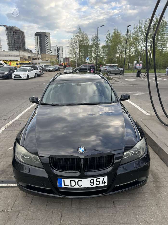 BMW 320, 2.0 l., universalas