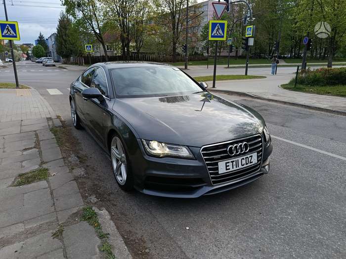 Audi A7, sedans