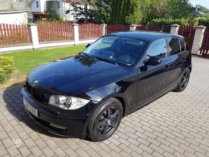 BMW 120, 2.0 l., hatchback