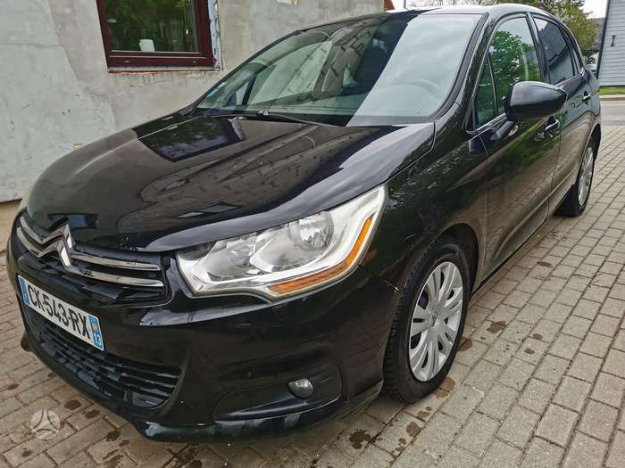 Citroen C4, 1.6 l., hatchback