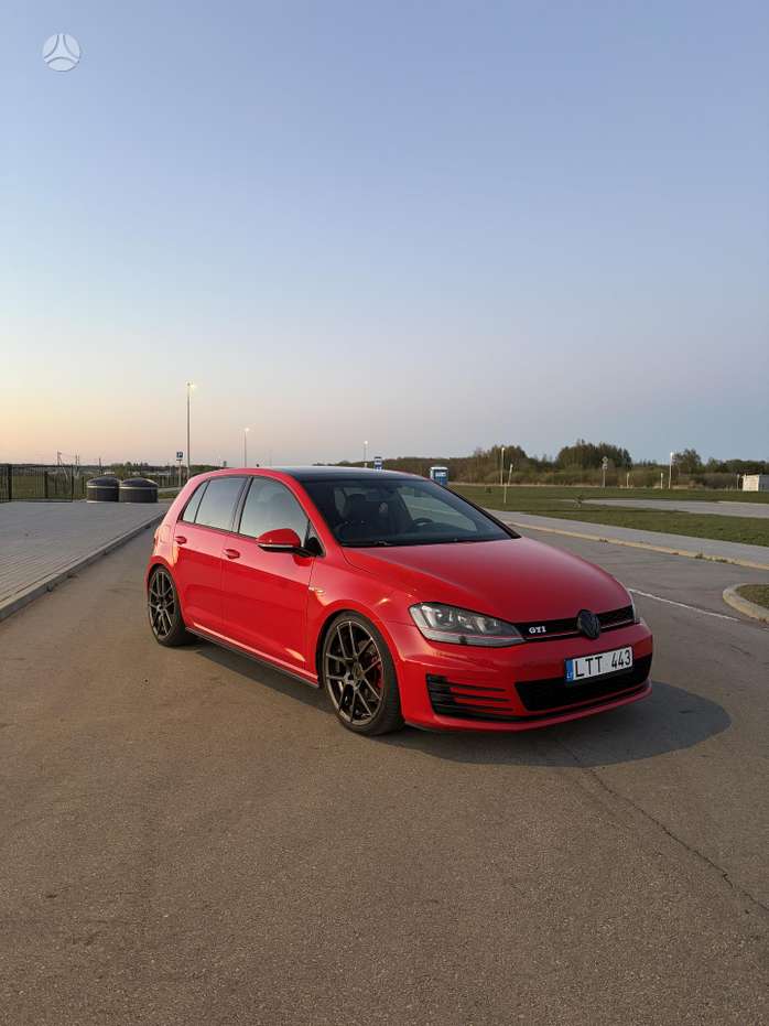 Volkswagen Golf, 2.0 l., hatchback