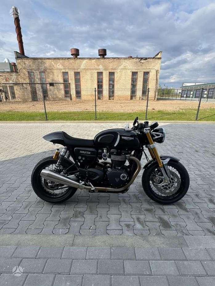 Triumph Thruxton 1200cc, street / classic