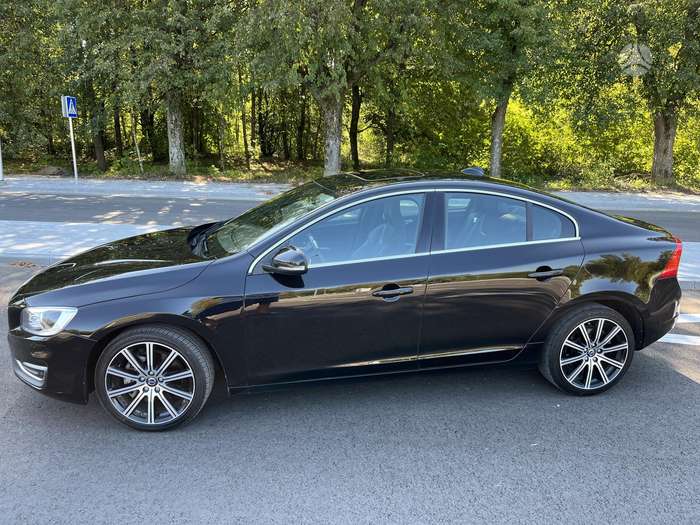 Volvo S60, 2.0 l., Седан