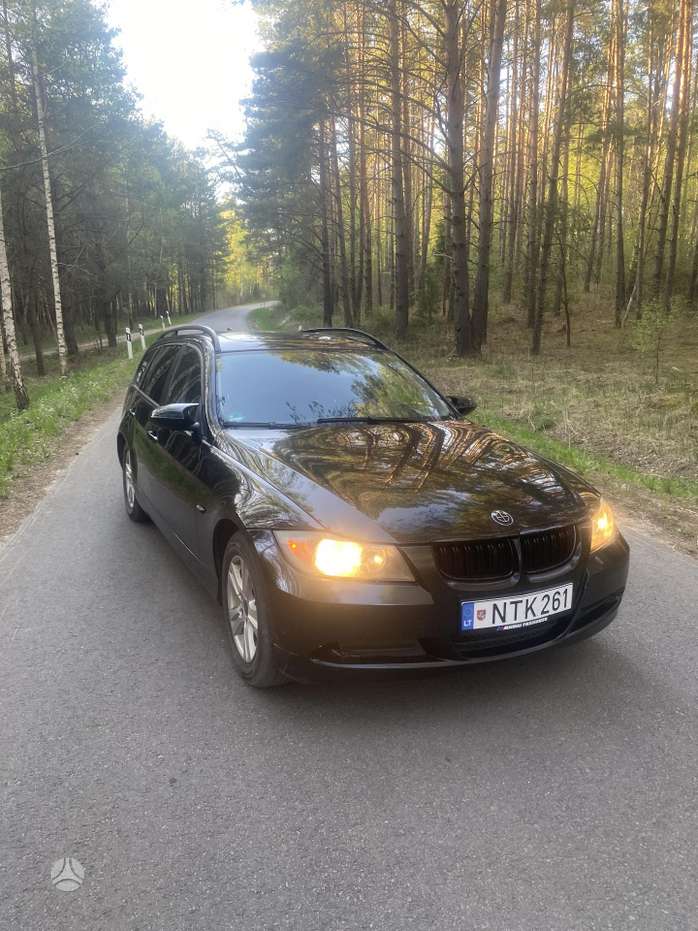 BMW 318, 2.0 l., wagon