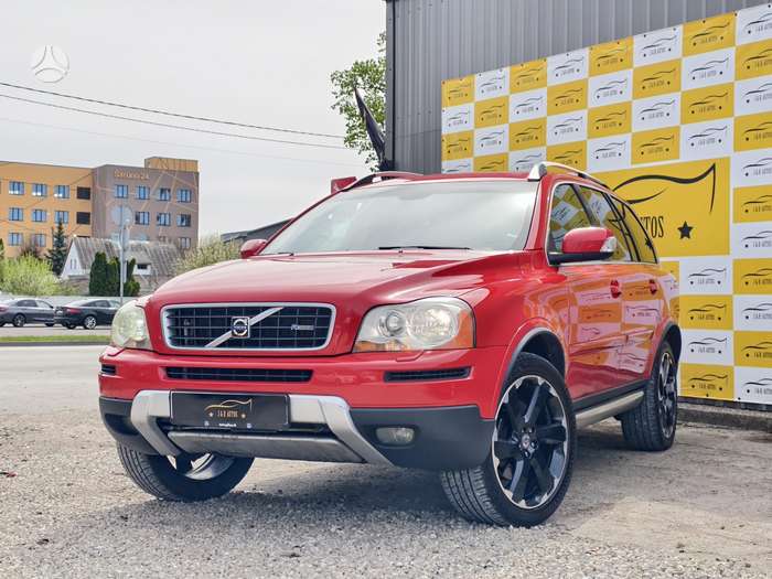 Volvo XC90, 2.4 l., off-road / crossover