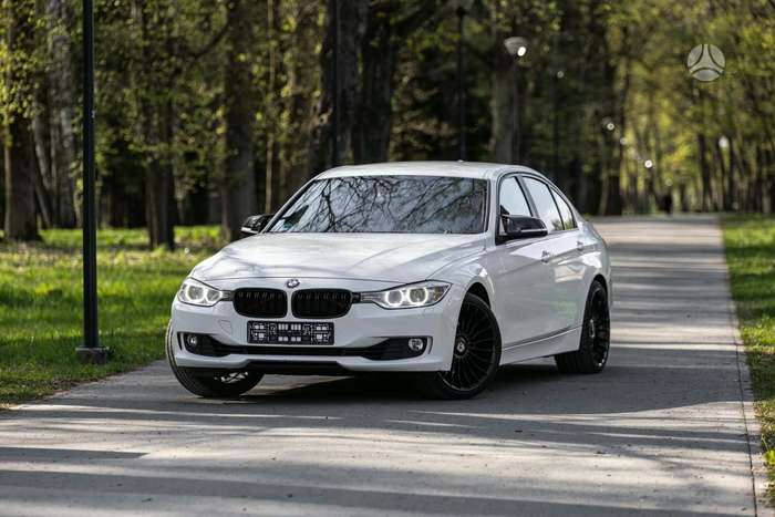 BMW 328, 2.0 l., Седан