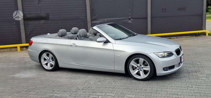 BMW 335, 3.0 l., convertible