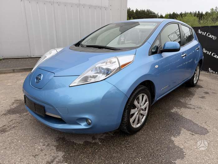 Nissan Leaf, 24 kWh, hatchback