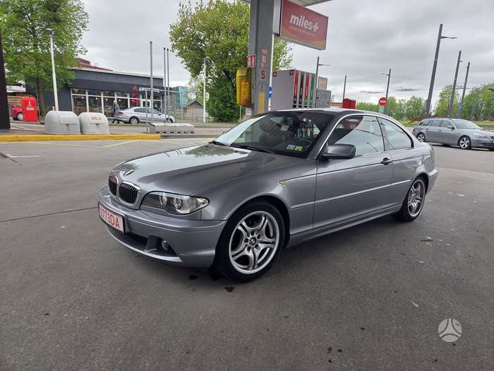 BMW 320, kupė (coupe)