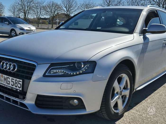 Audi A4, 1.8 l., universalas