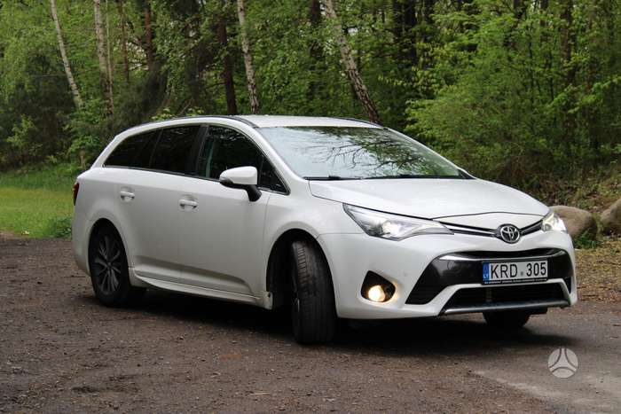 Toyota Avensis, 1.8 l., Универсал