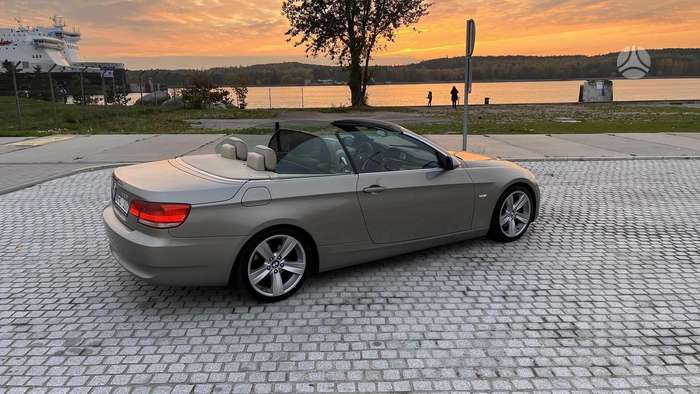 BMW 325, 3.0 l., convertible