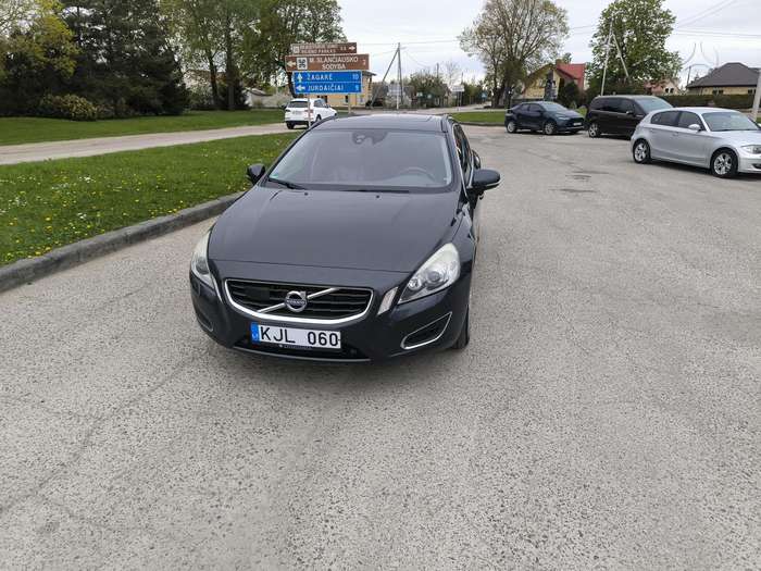 Volvo V60, 1.6 l., universalas