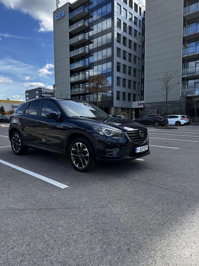Mazda CX-5, 2.2 l., off-road / crossover