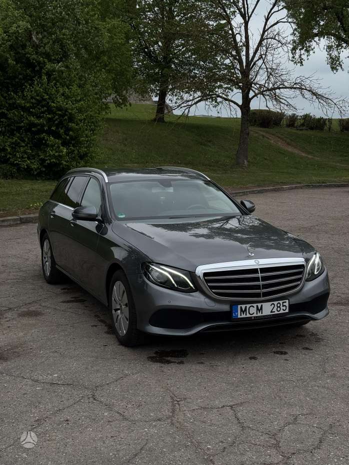 Mercedes-Benz E200, 2.0 l., Универсал