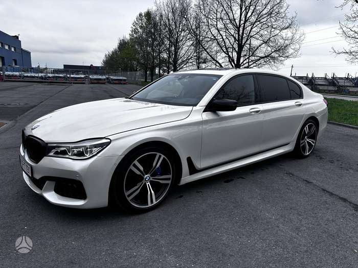 BMW 740, 3.0 l., Седан