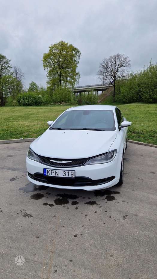 Chrysler 200, 2.4 l., Седан