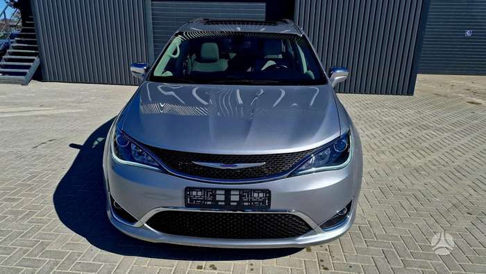 Chrysler Pacifica, 3.6 l., Минивэн