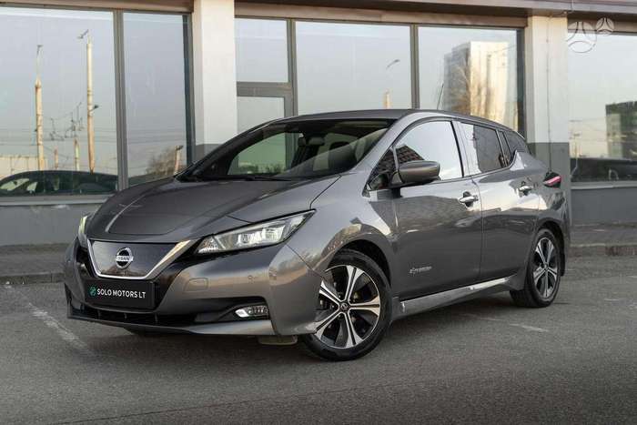 Nissan Leaf, hečbekas